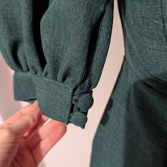 Elegant Green Dress From Scandal Clothing. - Picture 4 of 6